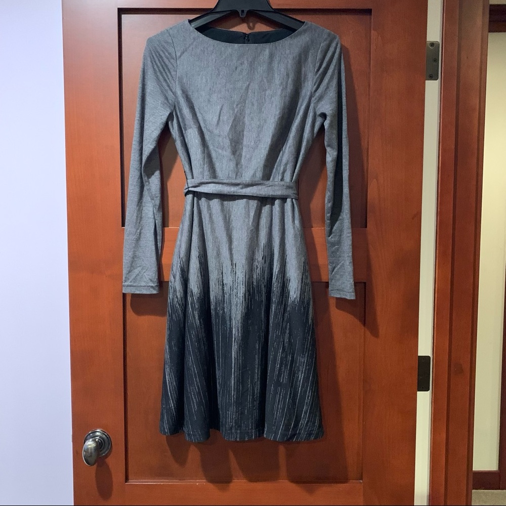 Adrianna Papell Long Sleeve Tie Fit and Flare Dress Size 4P